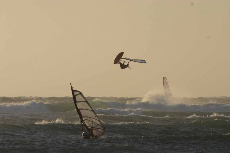 Best windsurfing Photo of WA
www.strongkiteboarding.com
