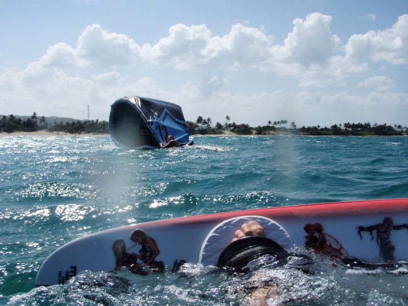 The swimmer
Andy doing a self rescue,yesterday he tore kite number two in half in the waves.....wants to borrow my kite...no chance....
