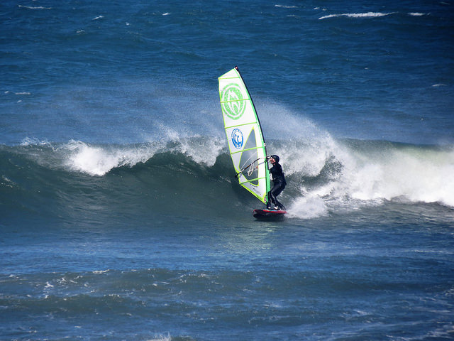 bottom turn (Tsawwassen)
photo by Mandi Sinclair, Cape, June 21
