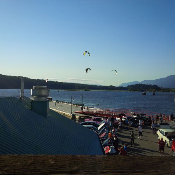 Kiteshow during the carshow
Port Alberni- Harbour Quay
