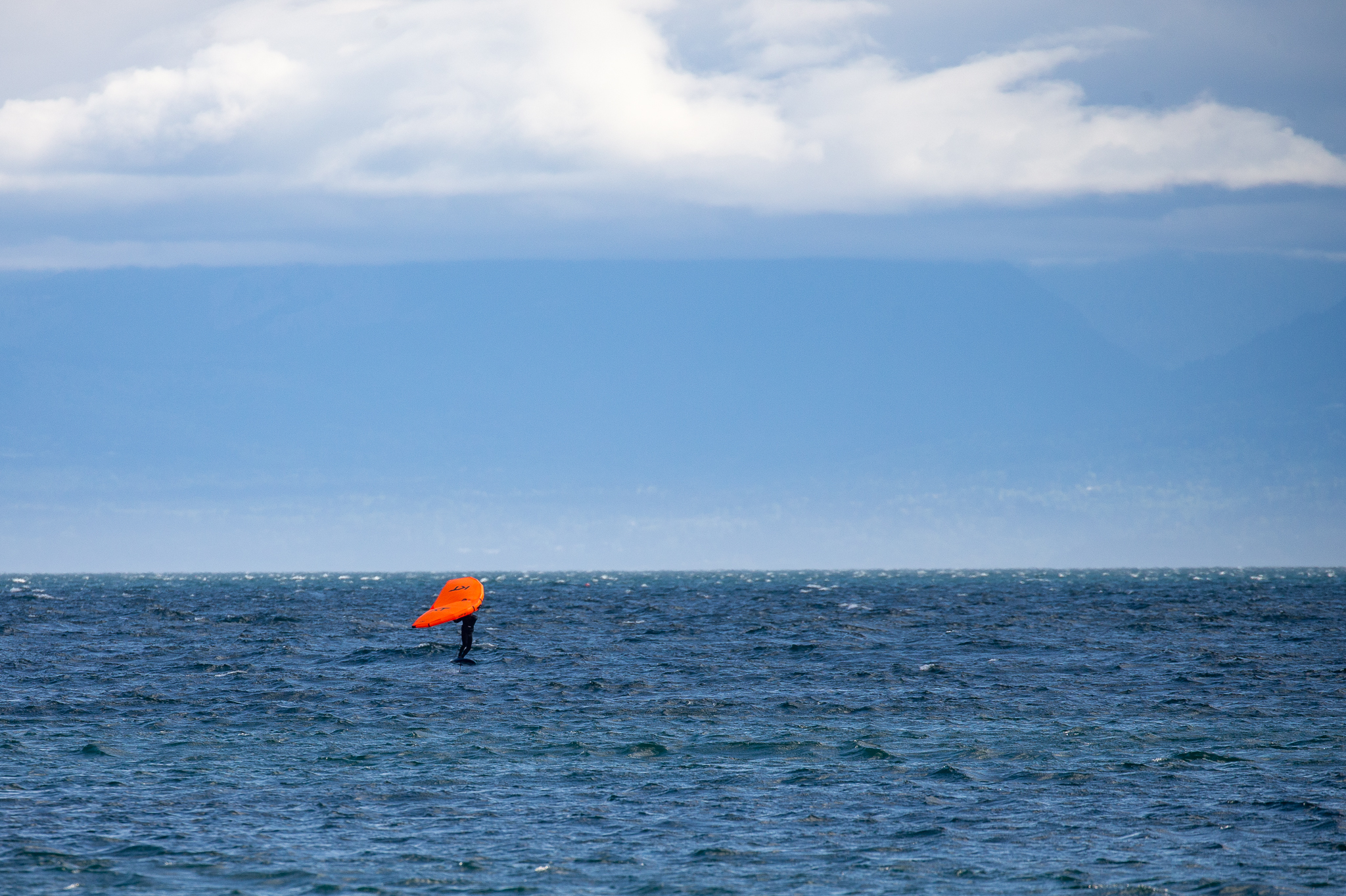 First day at Ross Bay in years
Quick Demo of new 2022 KT and Goya foil gear

Photos by: Winddoctor
