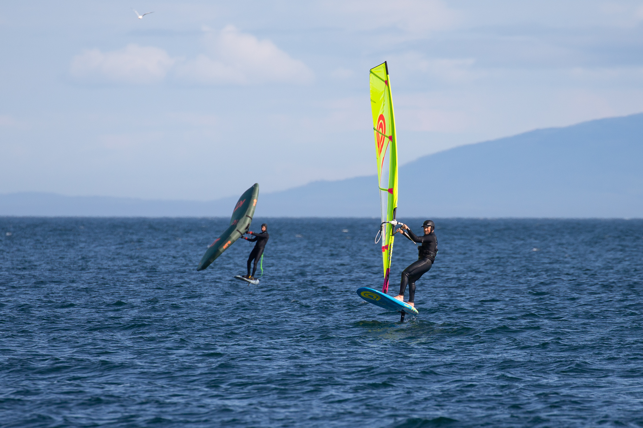 First day at Ross Bay in years
Quick Demo of new 2022 KT and Goya foil gear

Photos by: Winddoctor
