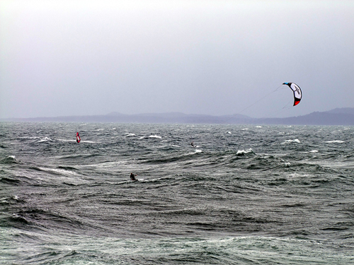 Stormy Day off Clover Point
Hi-Res professional  prints available, archival paper, various sizes. Please contact via e-mail. Thank you.
