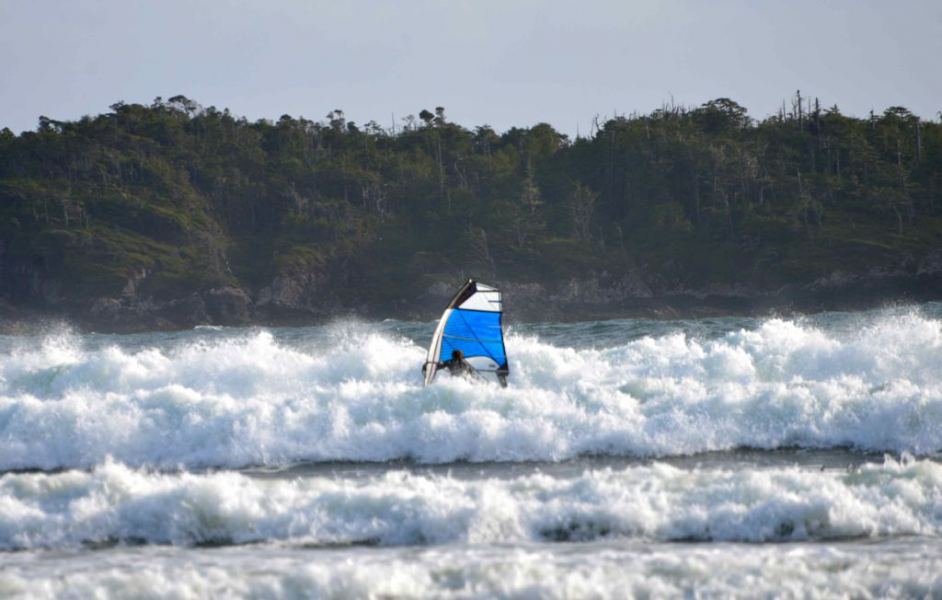 windsurf1885.jpg