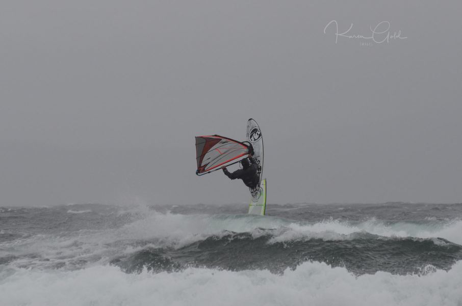 Keywords: Columbia beach goose spit kite surfing wind surfing